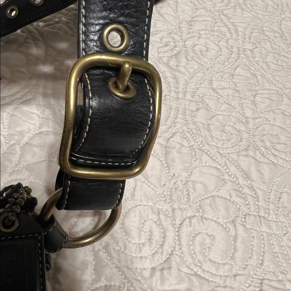 Coach Crossbody - Picture 5 of 7